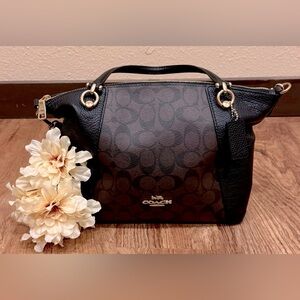 EUC COACH KACEY STACHEL